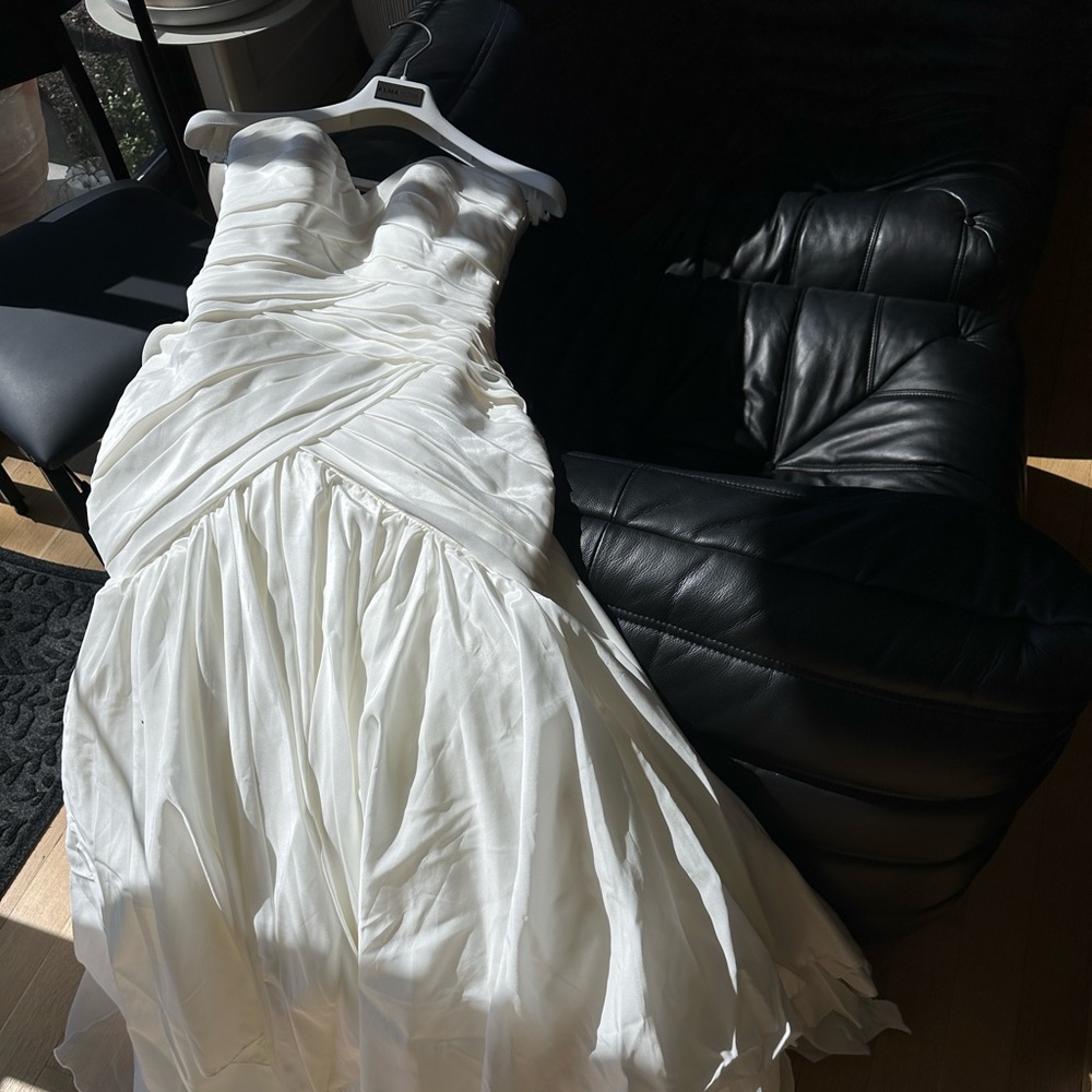 luna novias wedding dress